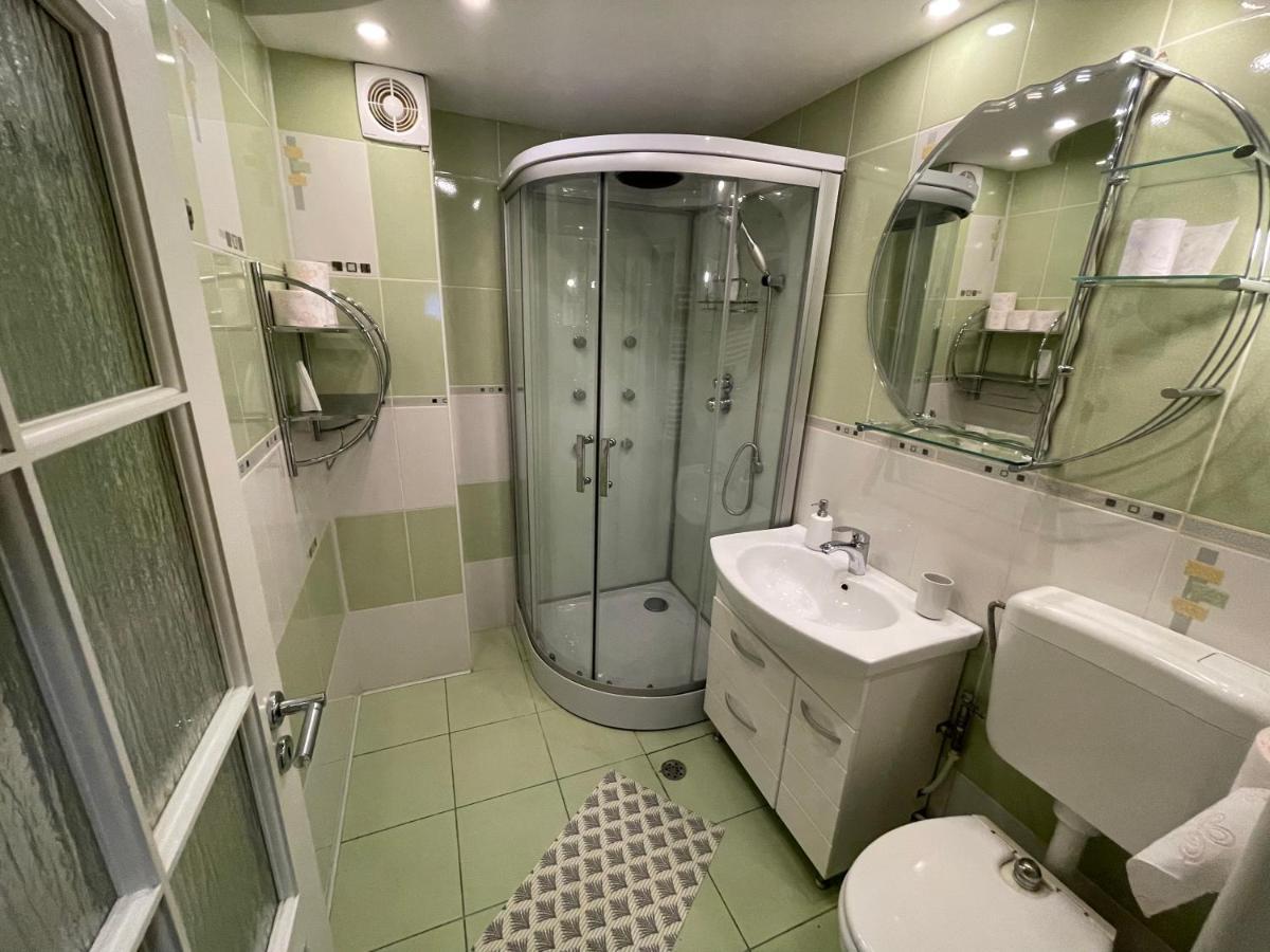 Lovely 3 Bedrooms Apartament أرادايا المظهر الخارجي الصورة
