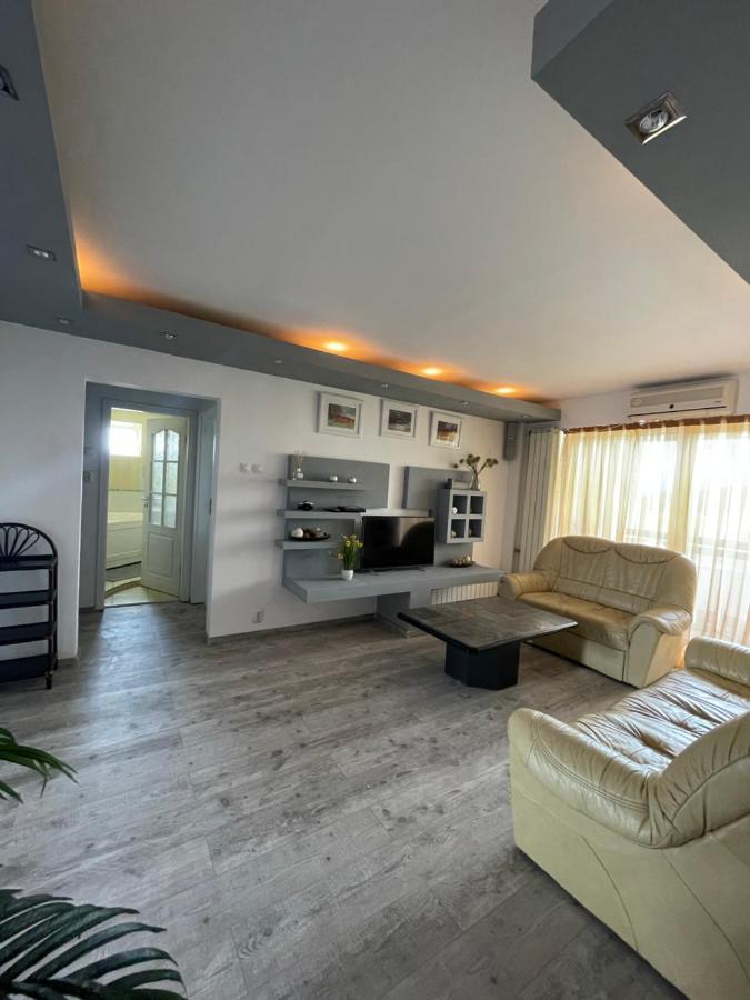 Lovely 3 Bedrooms Apartament أرادايا المظهر الخارجي الصورة