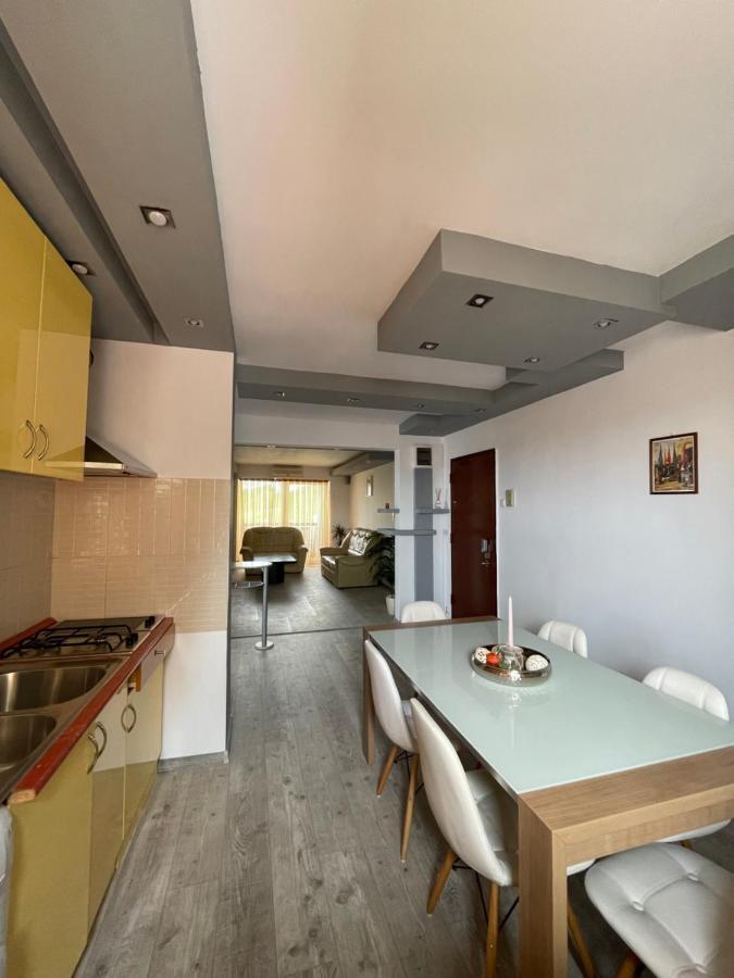 Lovely 3 Bedrooms Apartament أرادايا المظهر الخارجي الصورة